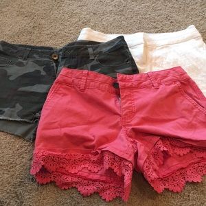 Bundle of women’s shorts. All fit like mediums!